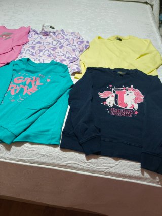 7 jerseys niña talla 9-10