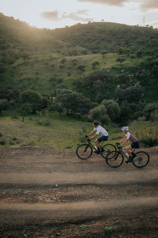 Bicicleta Gravel GRVL AF Discover Verde Microshift Acolyte