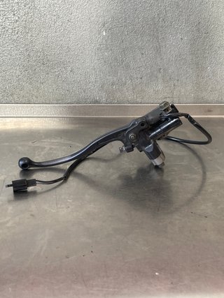 Bomba Freno Derecha Yamaha Majesty 250 2003