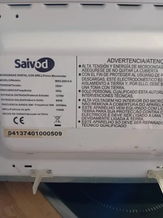 Microondas Saivod plateado