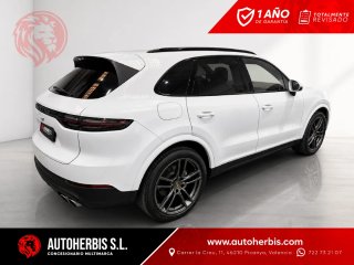 Porsche Cayenne 2019  441 CV
