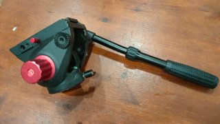 Rótula trípode hidráulica (ANDOER TP 65)