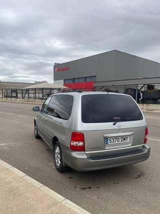 KIA Carnival Ex 2005