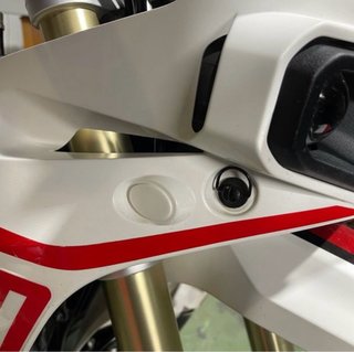 Tapas intermitentes Kove 450 Rally 3D