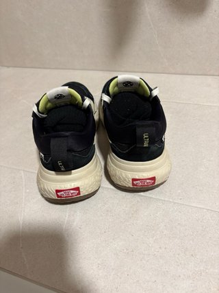 Zapatillas Vans MTE Ultrarange Neo VR3 Negras