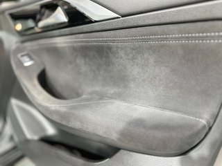 Infiniti Q30 S 2.2