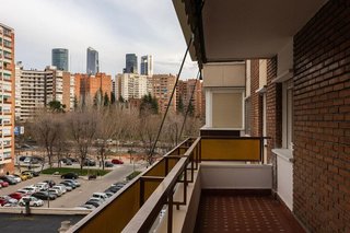 Piso en alquiler en La Paz en Madrid