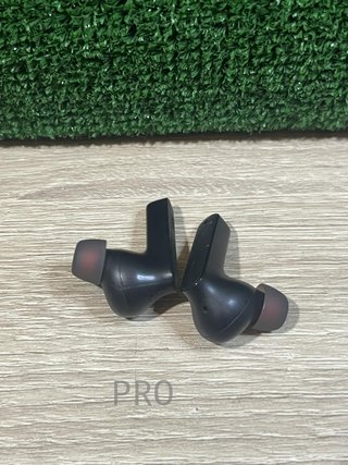 Auriculares inalámbricos JBL Tune 130 NC TWS
