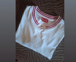 T-shirt Diesel bambino rossa e bianca 16 anni