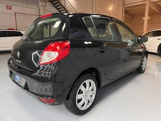 RENAULT CLIO 1.2 YAHOO! 75CV