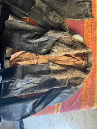 Completo donna pelle sartoriale marrone con collo