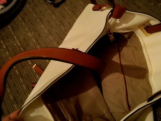 Bolso Blanco y Rojo
