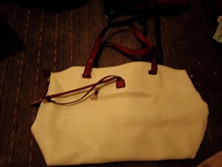 Bolso Blanco y Rojo
