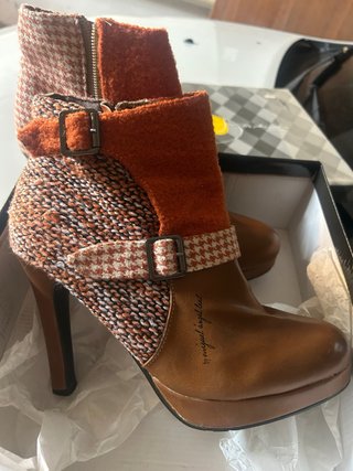 Botines Originales Marrones y Naranjas