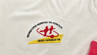 Polo vintage Hanes Gran Canaria '98 Futbolín t L