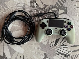 Mando PC y PS4 con cable
