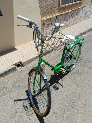 Bicicleta BH plegable 600mm con cesta