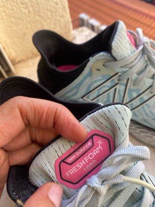 Deportivas New Balance Azul y Negro