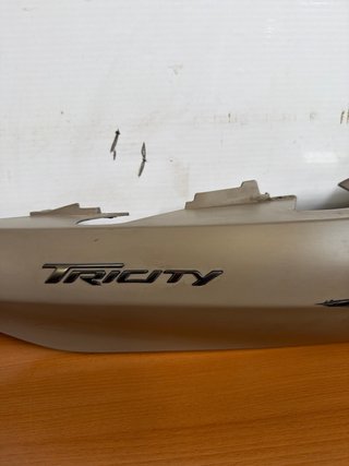 Colin derecho Yamaha Tricity 300 2021
