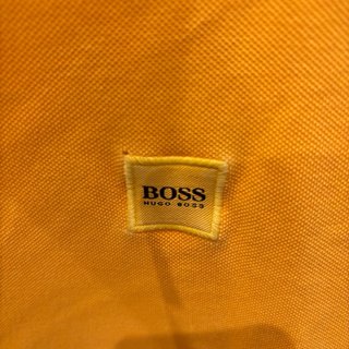 Polo  Hugo BOSS color mostaza Talla XL