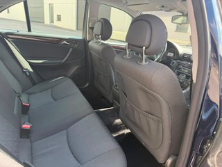 Mercedes-Benz Clase C 2006