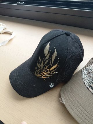 2 Gorras Goorin - Beige y Negro