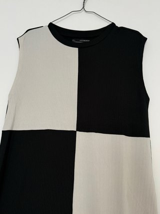 Vestido Sfera Talla S Negro  y Beige Bloques