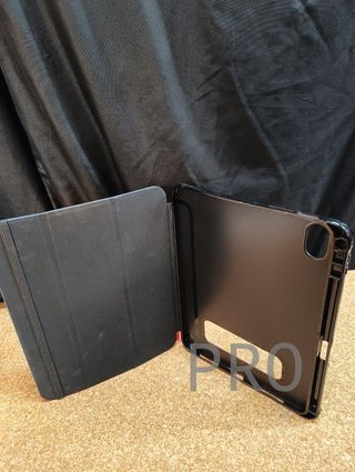 Funda React Folio para iPad 10.9 Pulgadas