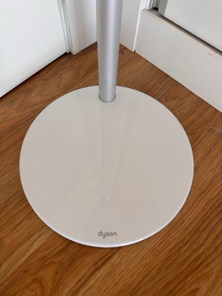 Base Dyson V12