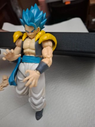 Figura Acción Gogeta Dragon Ball