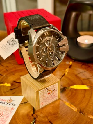 Reloj Diesel DZ4559 Cronógrafo Acero Dorado