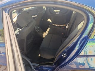 BMW 330i pack M pegatina C