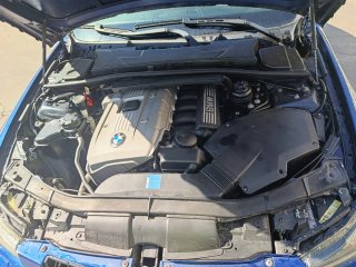 BMW 330i pack M pegatina C