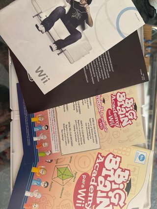 Caja juego e instrucciones Big Brain Academy Wii
