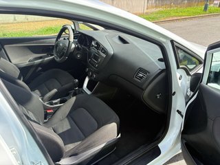 Kia Ceed 2015