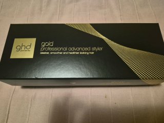 Plancha pelo ghd nueva, x no es compatible mi pelo