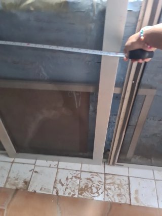 Ventanas y mosquiteras de aluminio