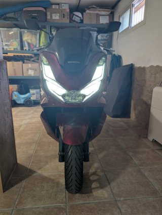 Honda PCX 125 2022 Roja