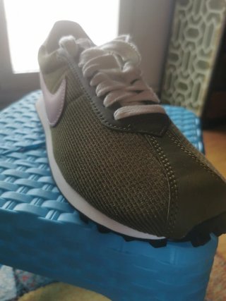 Deportivas Nike Verdes y Rosa