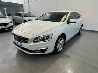Volvo V60 2.4 D6 Híbrido AWD Auto