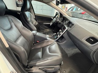 Volvo V60 2.4 D6 Híbrido AWD Auto