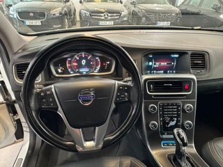 Volvo V60 2.4 D6 Híbrido AWD Auto