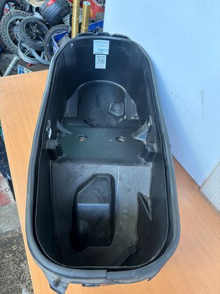Hueco Casco Yamaha Tricity 300 2021