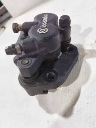Pinza freno del. BMW F650
