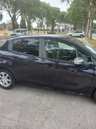 Peugeot 208 1.4 HDi Diésel 136.000 km