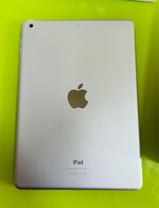 iPad Air 1ª generación 16GB WiFi Plata
