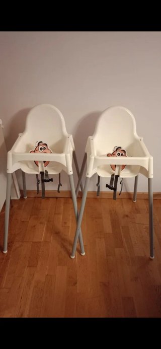 2 tronas Ikea blancas