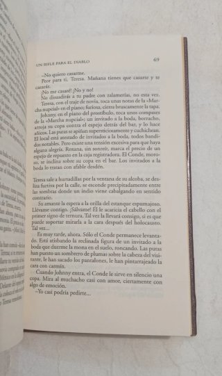 Libro Fantasmas de América Ángela Carter Minotauro