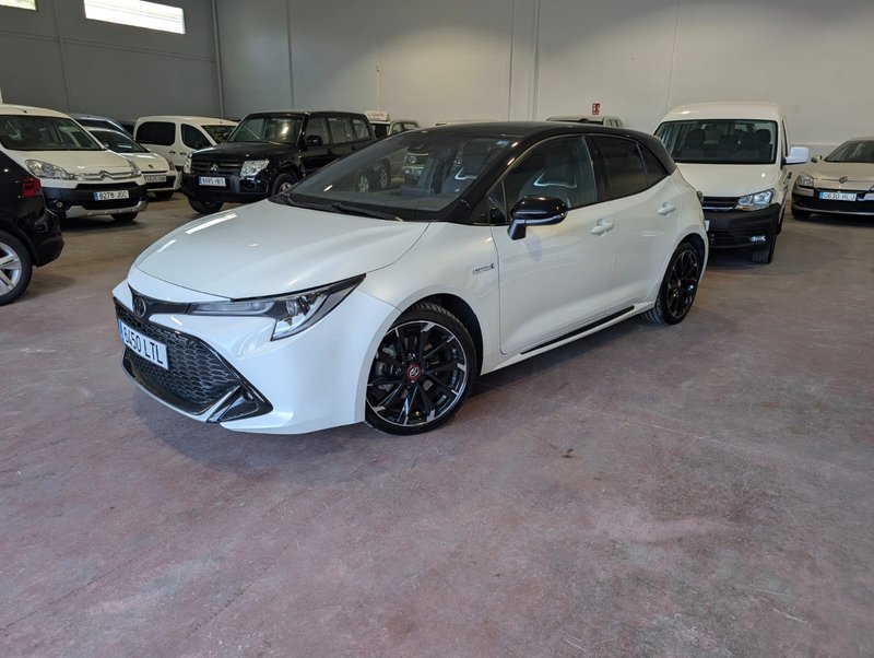 Toyota Auris 2021