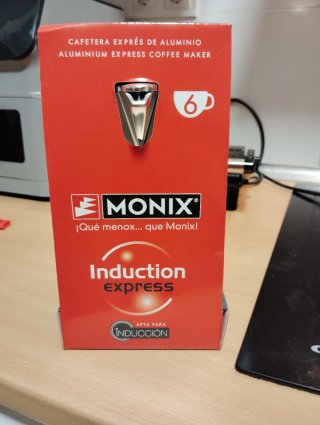 Cafetera Express Inducción Monix Aluminio 6 tazas